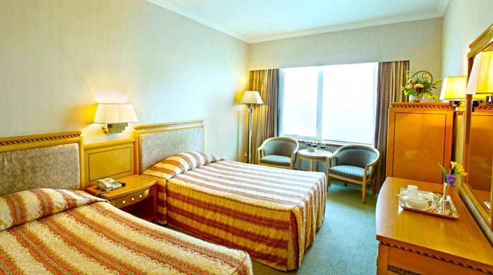 Golden Crown China Hotel Taipa  Buitenkant foto